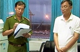 Khởi tố, bắt nguyên Phó TGĐ Cảng Quảng Ninh về tội tham ô 